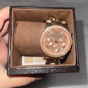 Michael Kors rose gold chain link watch